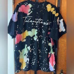 TALENTLESS Black and White Speckled Tee